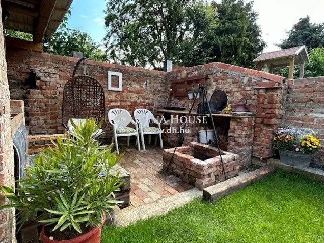 Eladó lakás Szombathely, Belváros 111 nm