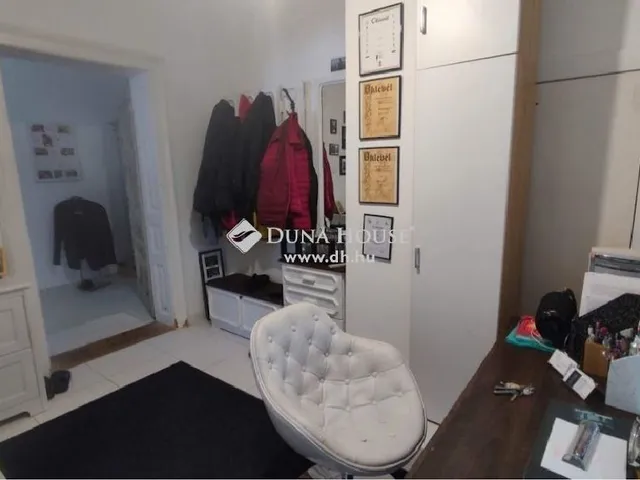 Eladó lakás Szombathely, Belváros 111 nm