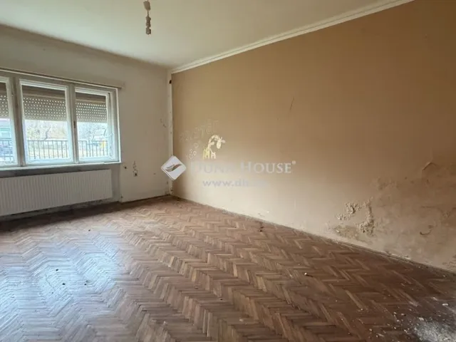 Eladó ház Hosszúpereszteg 130 nm