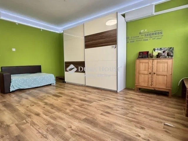 Eladó lakás Szombathely, Ifjúsági lakótelep 64 nm