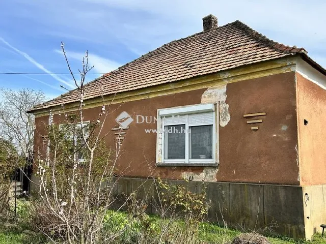 Eladó ház Kenyeri 86 nm