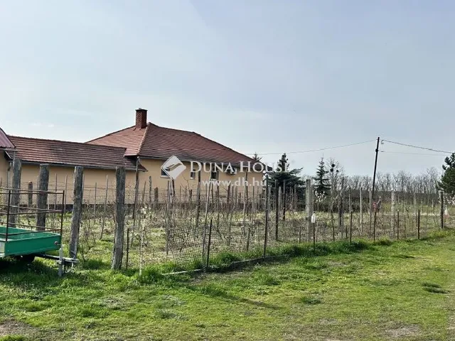 Eladó ház Kenyeri 86 nm