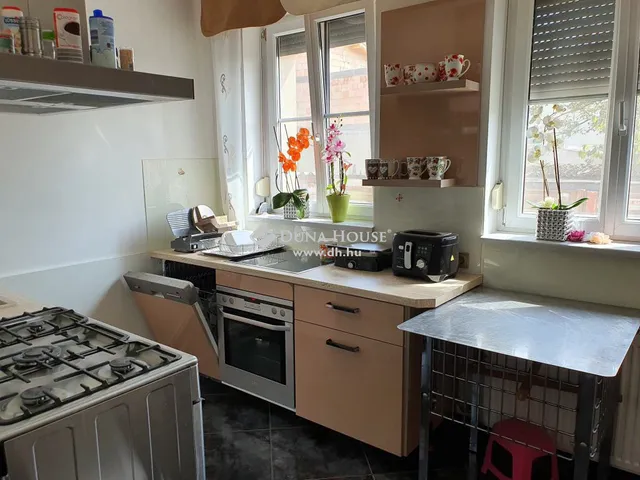 Eladó ház Szombathely, Belváros 223 nm