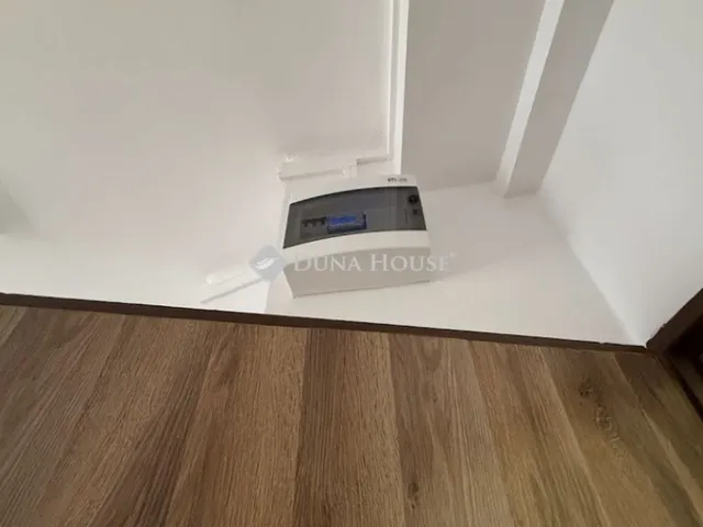 Kiadó kereskedelmi és ipari ingatlan Szombathely 22 nm
