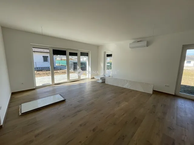 Eladó ház Sárvár 70 nm
