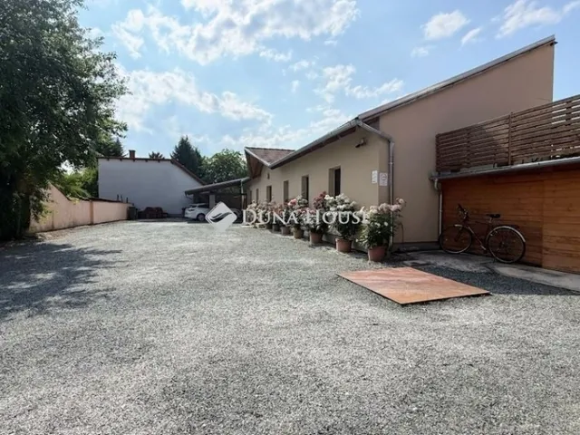 Eladó ház Szentgotthárd 250 nm