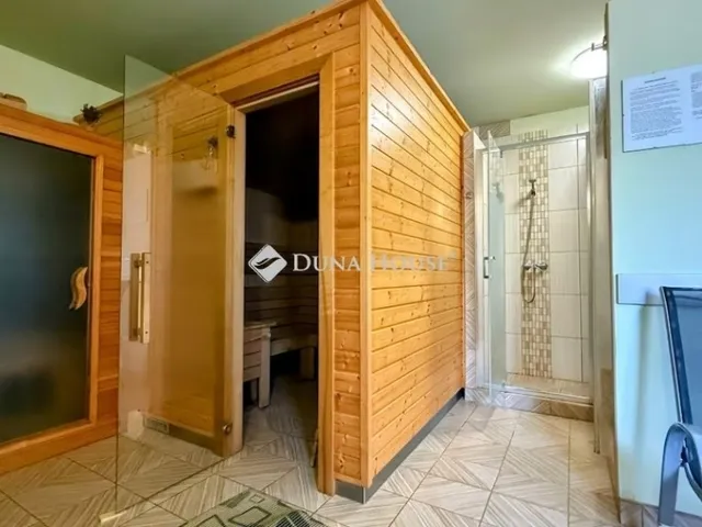 Eladó ház Szentgotthárd 250 nm