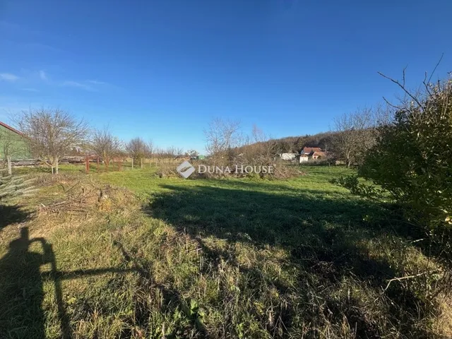 Eladó telek Sé 2330 nm