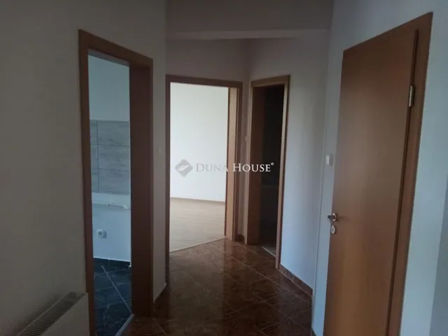 Eladó lakás Kapuvár 56 nm