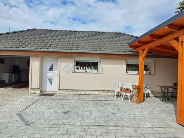 Eladó ház Szombathely 223 nm