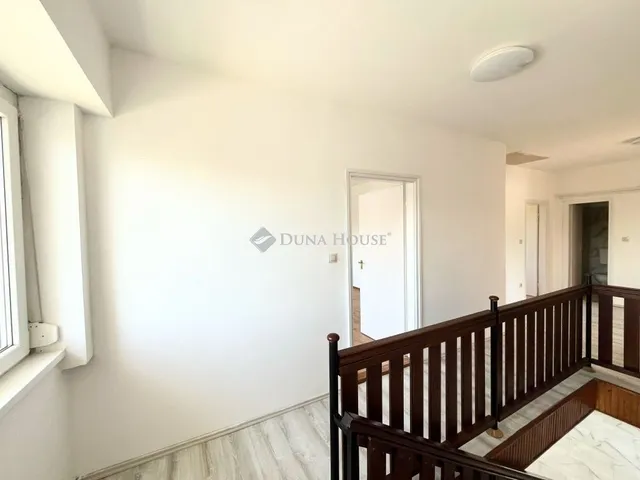 Eladó ház Katafa 192 nm