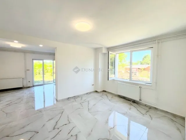 Eladó ház Katafa 192 nm