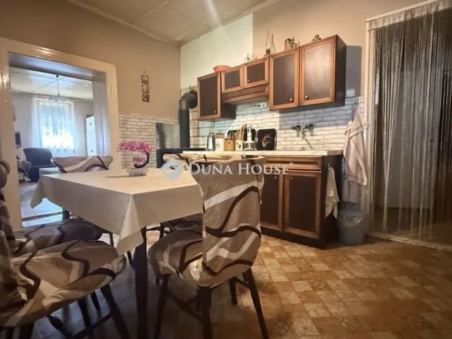 Eladó ház Csénye 110 nm