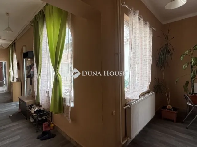 Eladó ház Fertőhomok 215 nm