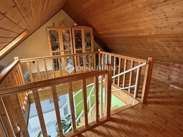 Eladó ház Fertőhomok 215 nm