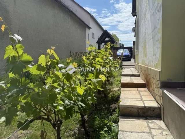 Eladó ház Fertőhomok 215 nm