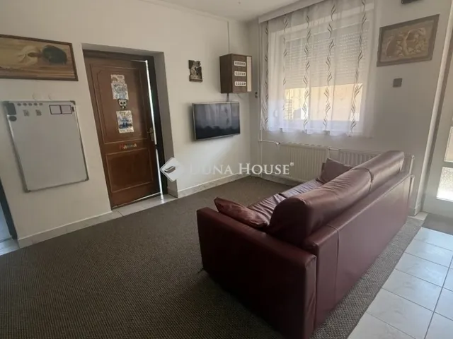 Eladó ház Bük 202 nm