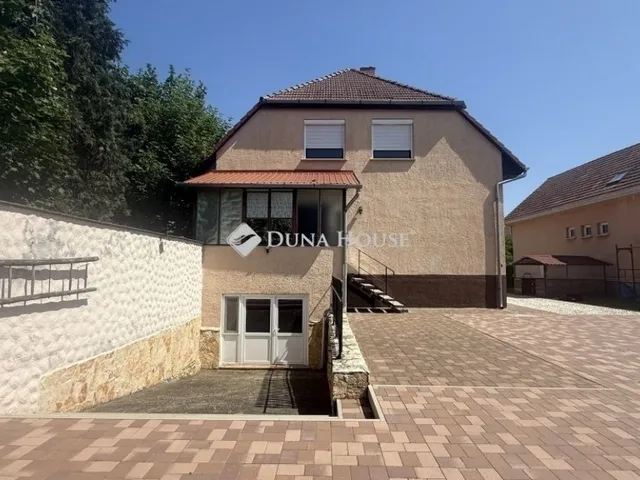 Eladó ház Bük 202 nm