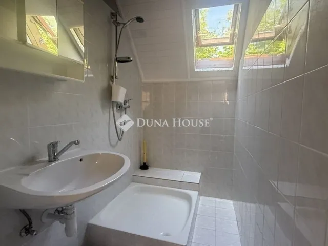 Eladó ház Bük 202 nm