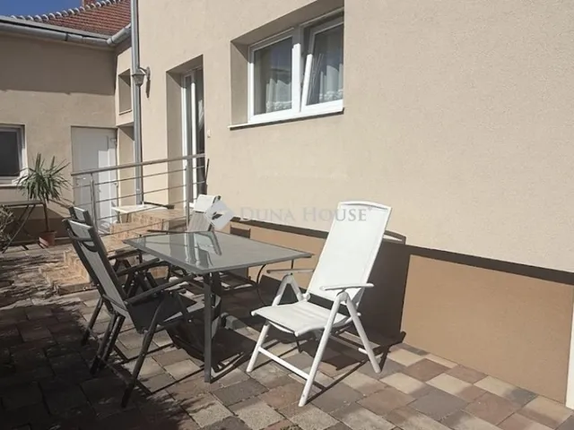 Eladó ház Szombathely, Kámon 140 nm