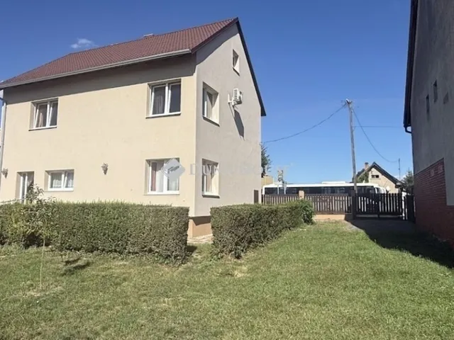 Eladó ház Szombathely, Kámon 140 nm