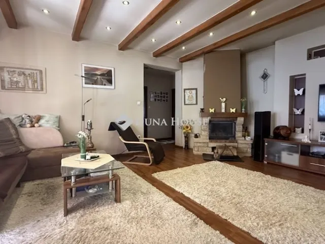 Eladó ház Bük 330 nm