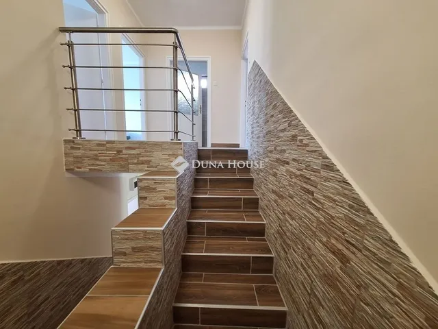 Eladó lakás Sárvár 105 nm