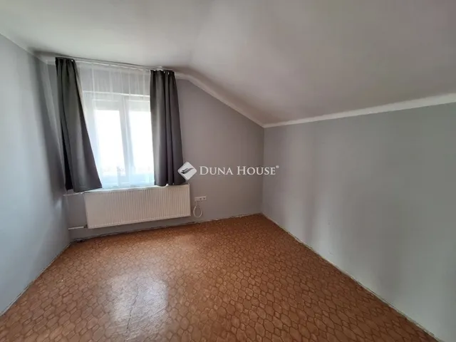 Eladó lakás Sárvár 105 nm