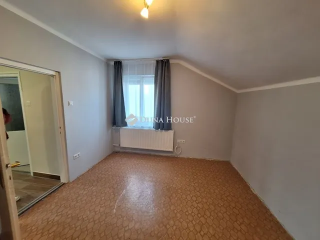 Eladó lakás Sárvár 105 nm