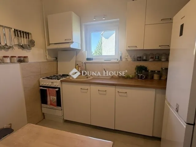 Eladó lakás Bük 64 nm