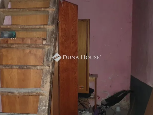 Eladó ház Bük 82 nm