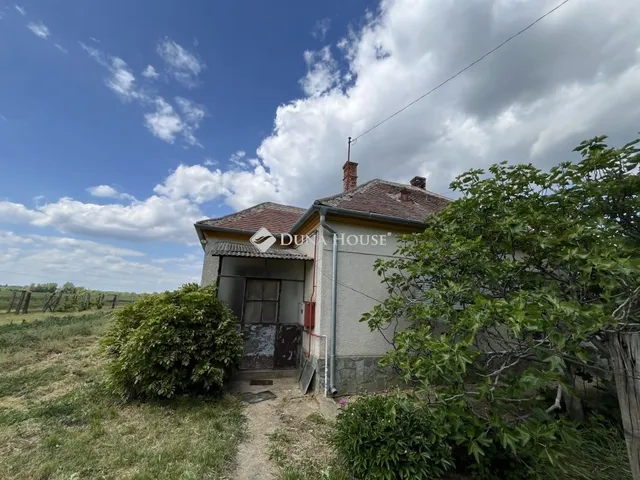 Eladó ház Zsédeny 65 nm