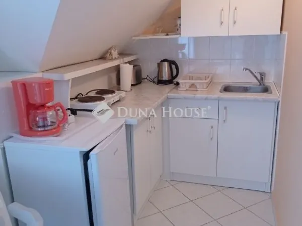 Eladó ház Bük 292 nm