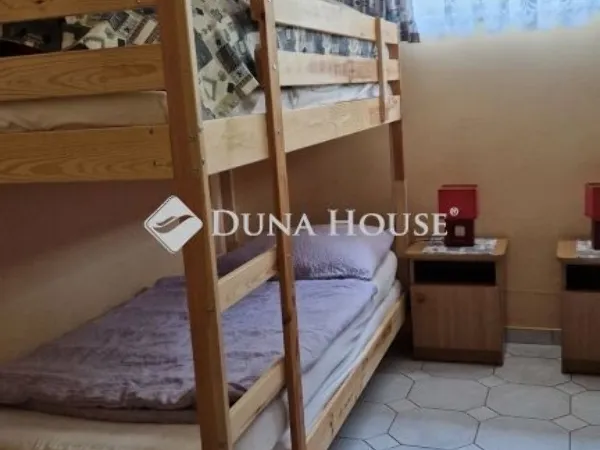 Eladó ház Bük 292 nm