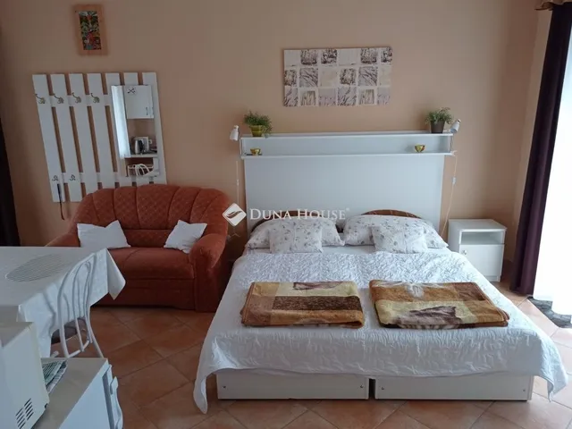 Eladó ház Bük 292 nm