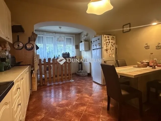 Eladó ház Szombathely, Kámon 180 nm