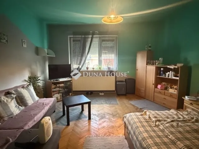 Eladó ház Szombathely, Kámon 180 nm