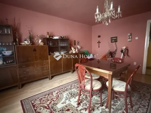 Eladó ház Szombathely, Kámon 180 nm
