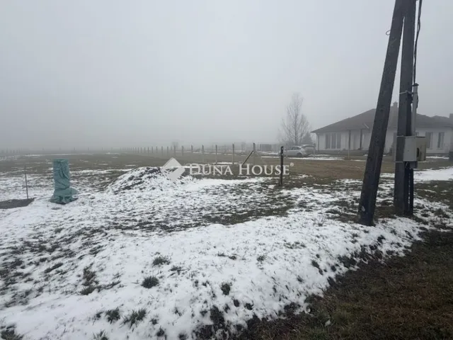 Eladó telek Rábatöttös 1218 nm