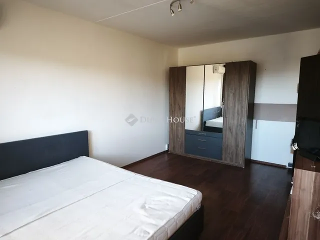 Eladó lakás Szombathely, Derkovits-lakótelep 55 nm