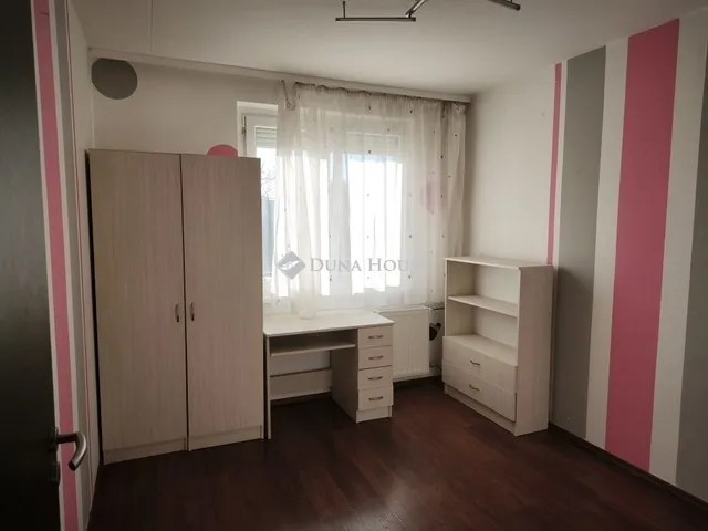 Eladó lakás Szombathely, Derkovits-lakótelep 55 nm