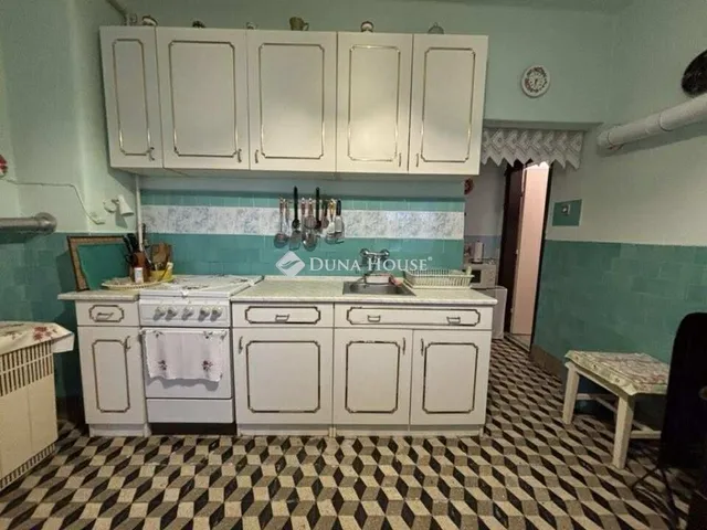 Eladó ház Porpác 73 nm