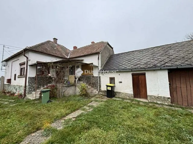 Eladó ház Porpác 73 nm