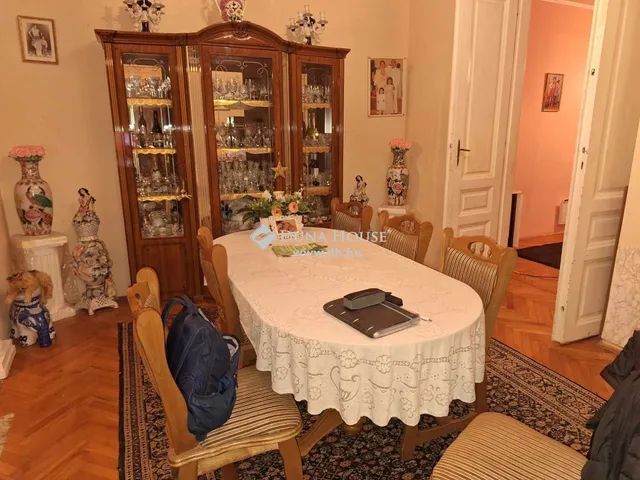 Eladó lakás Sárvár 116 nm