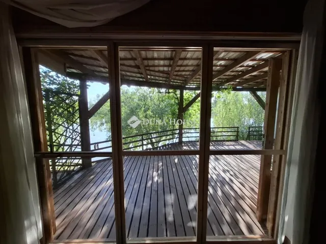 Eladó telek Cirák 728 nm