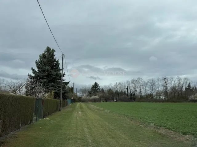 Eladó telek Sé 511 nm