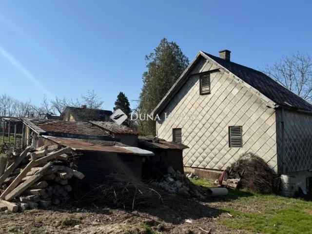 Eladó telek Sárvár 2409 nm