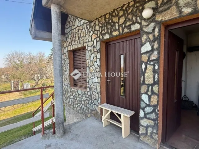 Eladó telek Sárvár 2409 nm