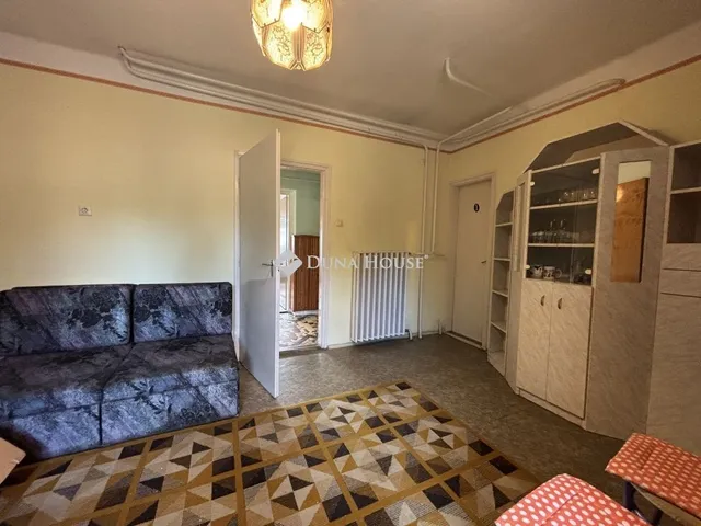 Eladó ház Káld 140 nm