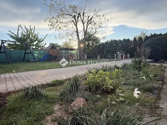 Eladó ház Szombathely, Gyöngyöshermán 166 nm